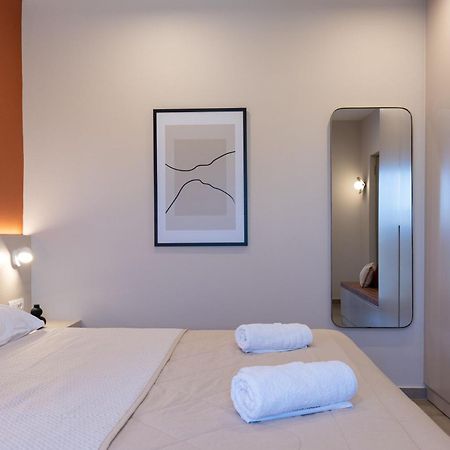 Lodge Modern Apartments, In Kalamaki Centre ภายนอก รูปภาพ