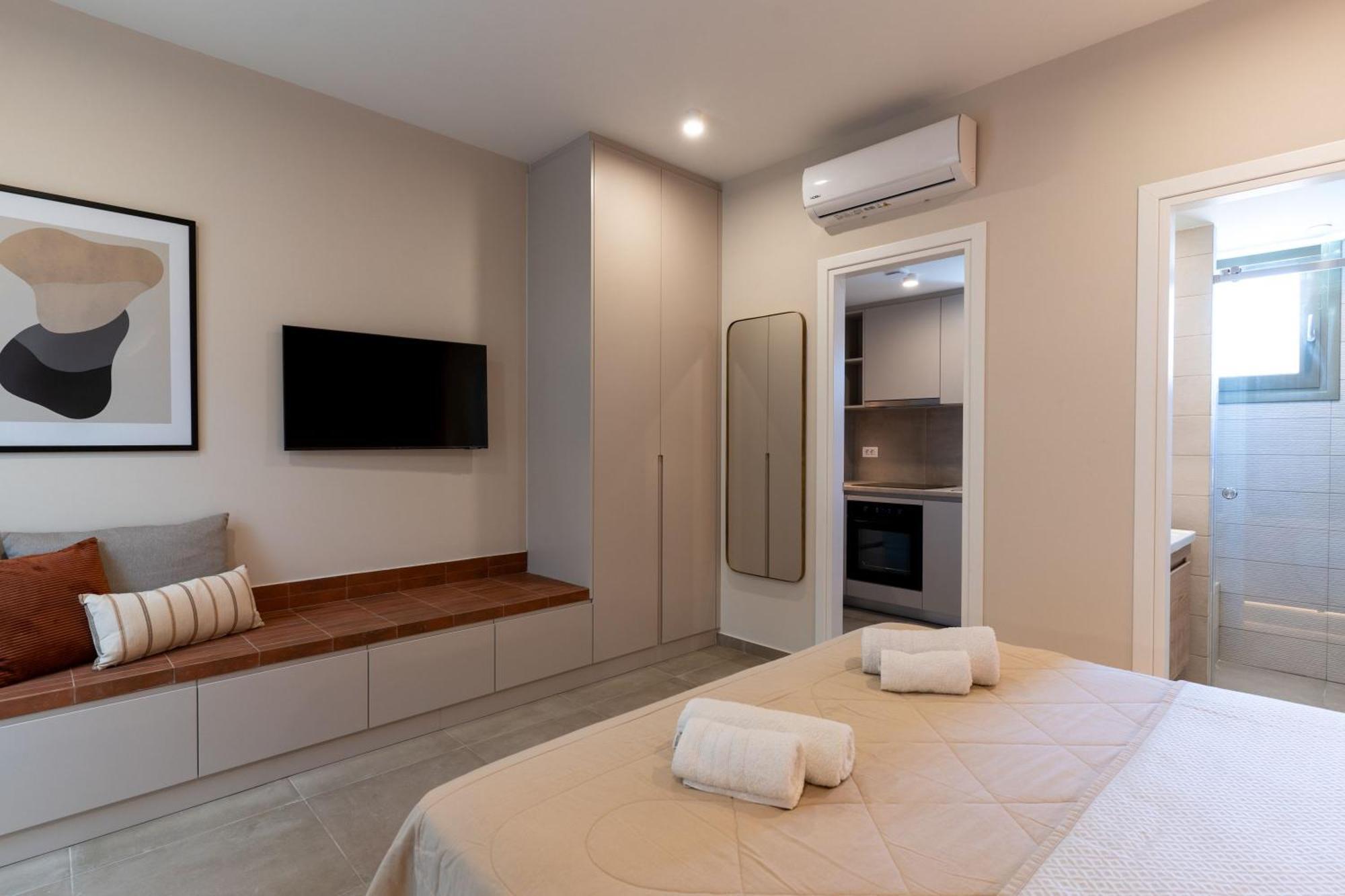 Lodge Modern Apartments, In Kalamaki Centre ภายนอก รูปภาพ