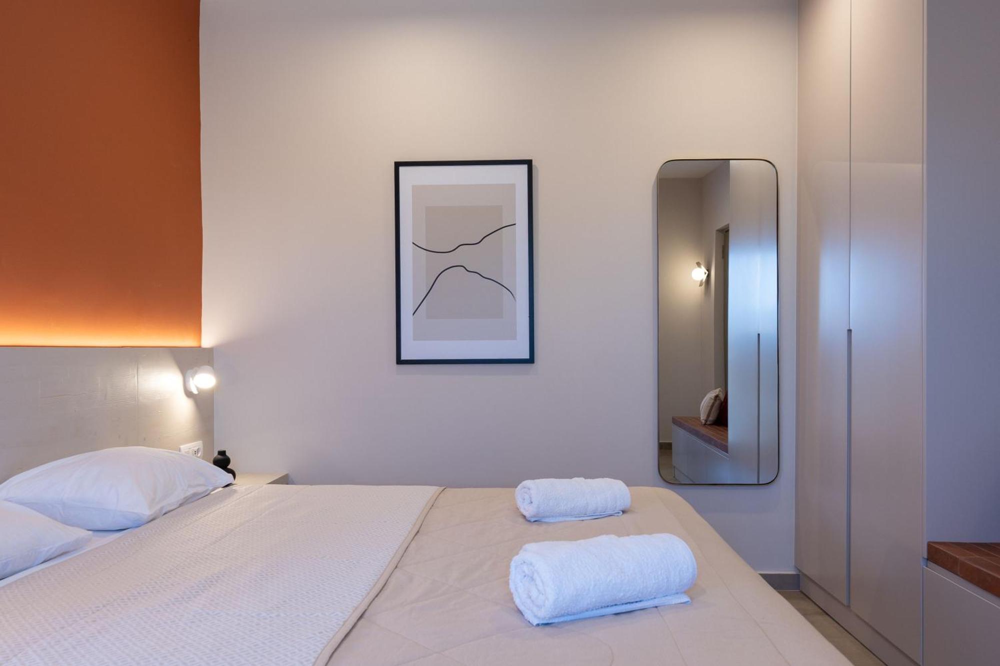 Lodge Modern Apartments, In Kalamaki Centre ภายนอก รูปภาพ