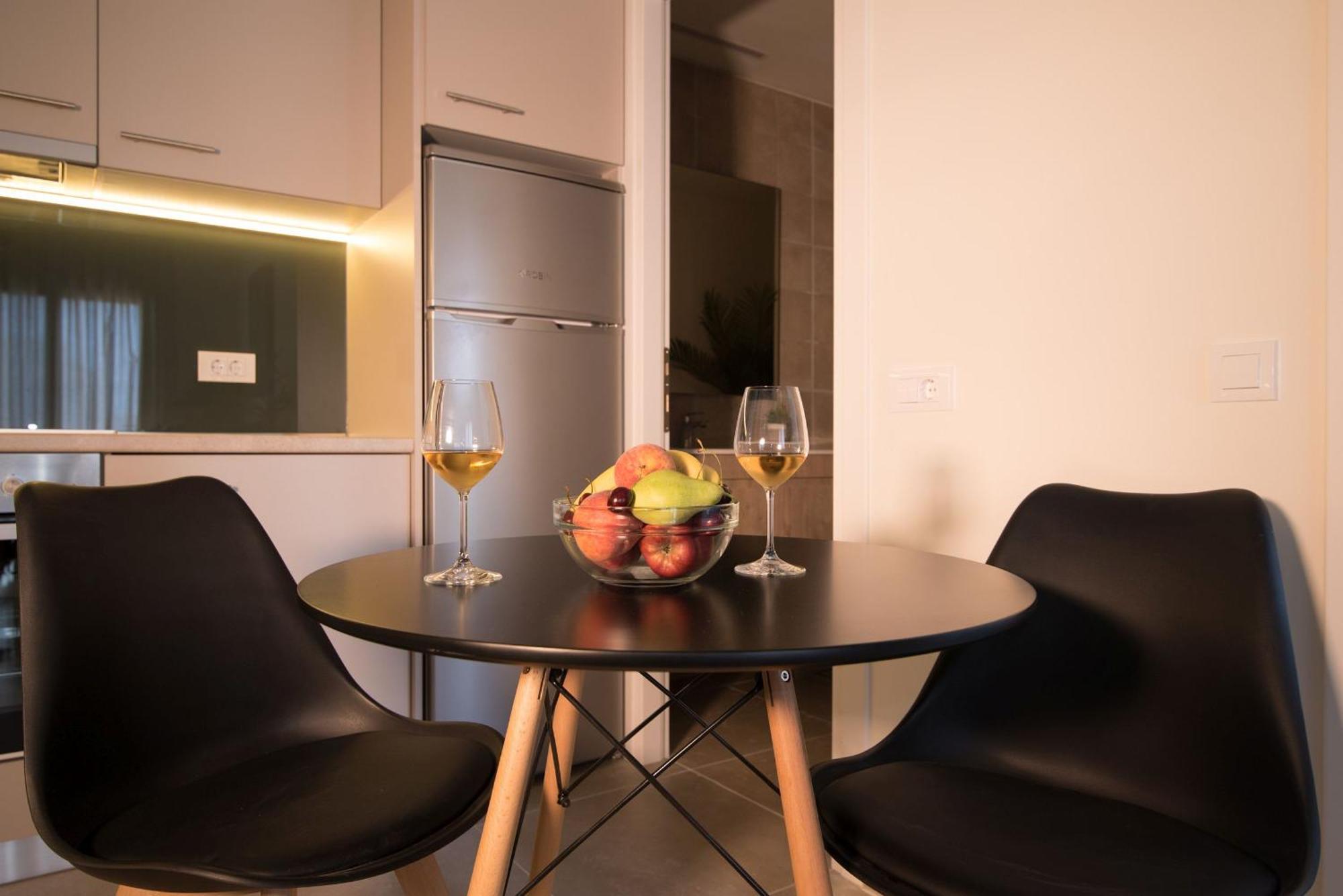 Lodge Modern Apartments, In Kalamaki Centre ห้อง รูปภาพ